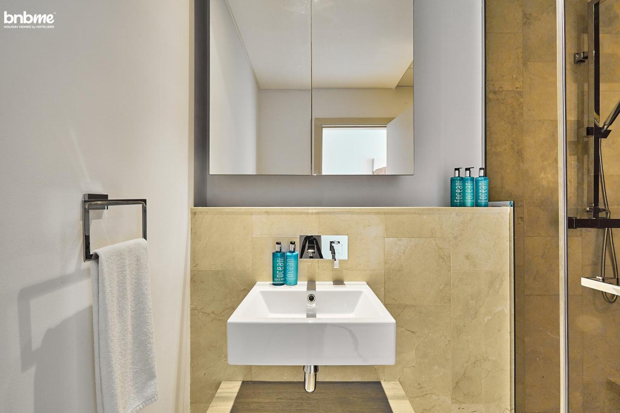 Bnbme - Th8 Palm Hotel Ντουμπάι Εξωτερικό φωτογραφία